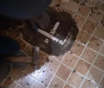 银州卫生间漏水维修公司为您分享下卫生间渗水如何处理及注意事项