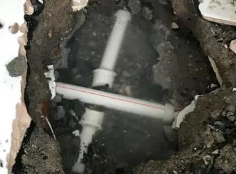 银州阳台漏水维修公司为您分享楼上楼下漏水怎么处理